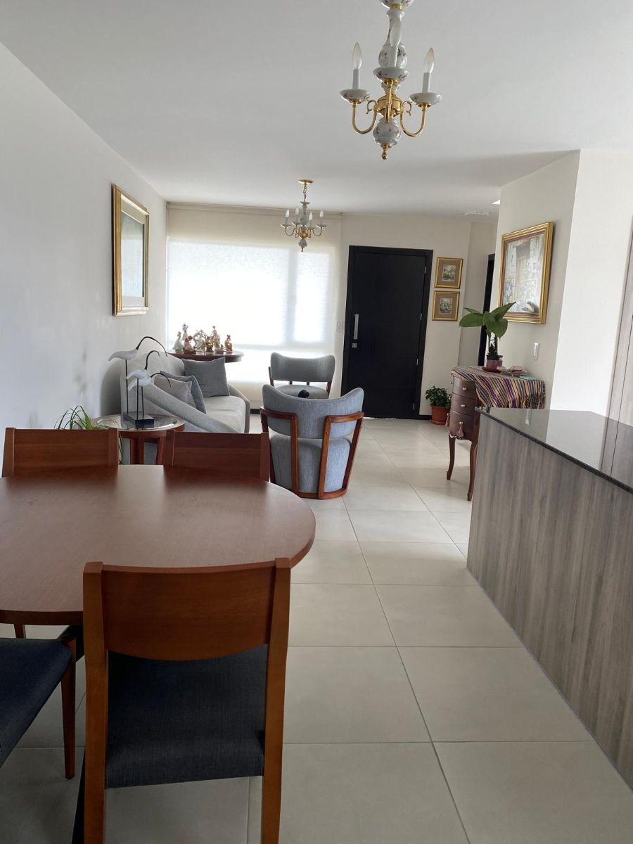 Vendo Casa de 125 m en Conjunto en Puembo — imagen 7