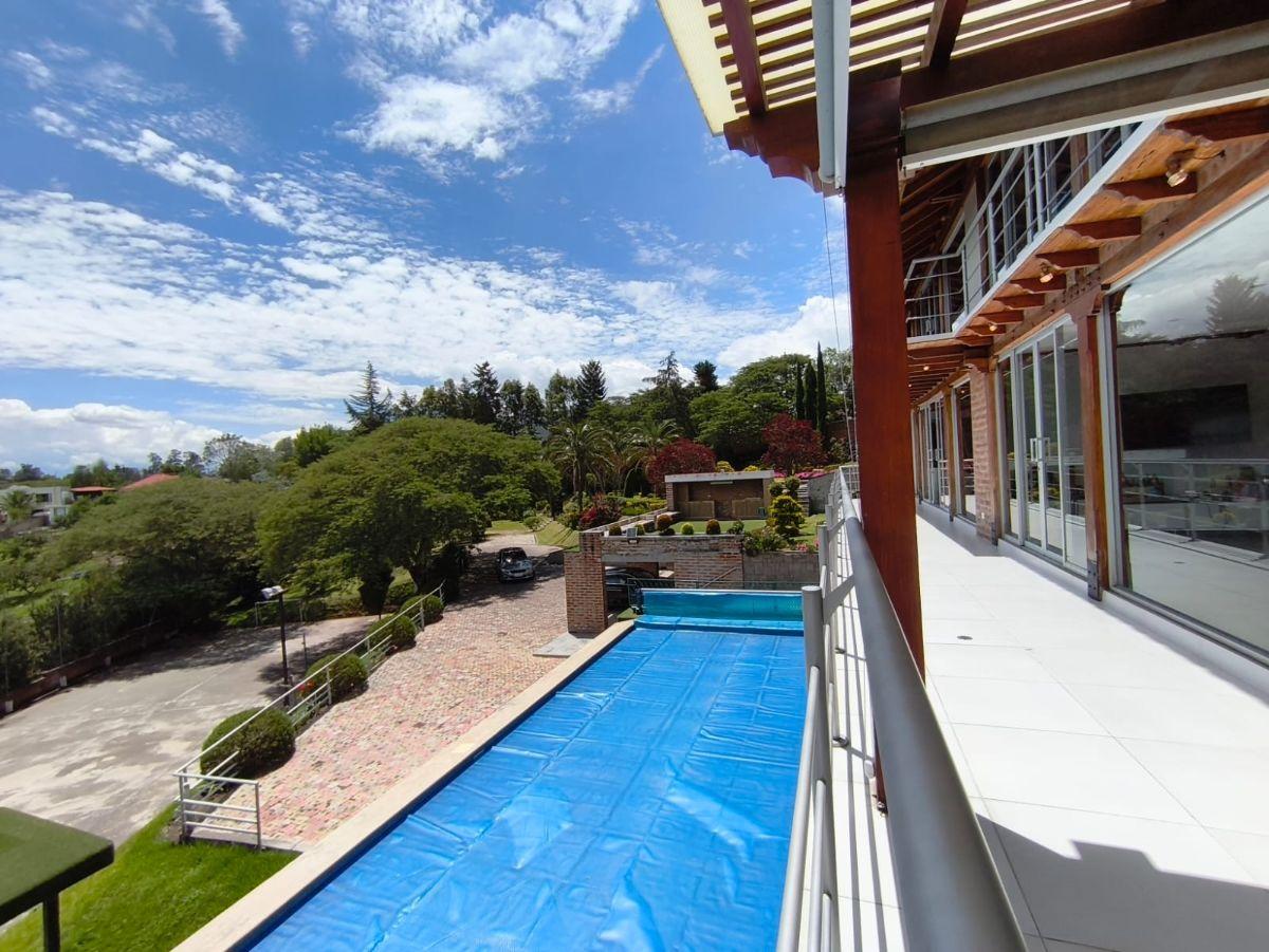 Se Vende Casa de 3 Dorm. en 5.000 m² de Terreno - Tumbaco — imagen 9