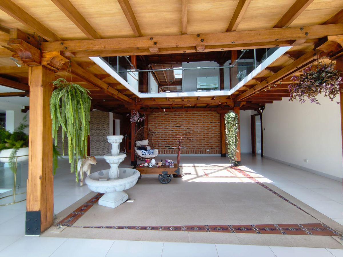 Se Vende Casa de 3 Dorm. en 5.000 m² de Terreno - Tumbaco — imagen 7