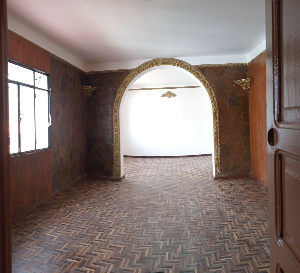 Casa de Oportunidad en La Tola | $85.000 | 450 m² | 5 Dorm. | Vista Panorámica — imagen 2