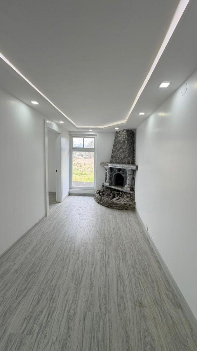 Amplia Residencia de 380 m² - 5 Hab - Bar Privado - Cerca de La Unach, Chimborazo — imagen 4