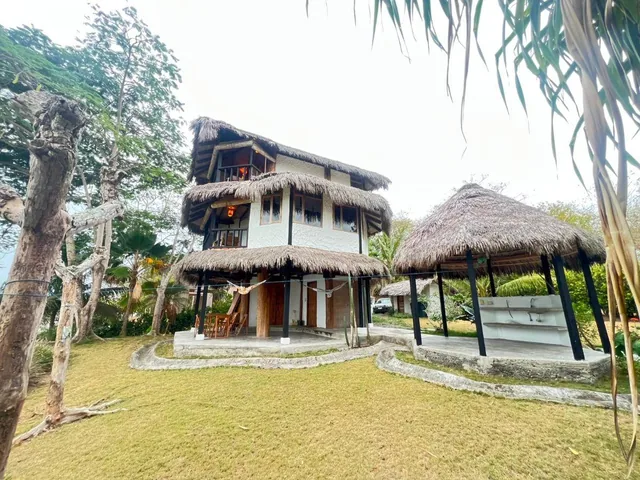 Foto de Casa de Playa en Venta – Playa Escondida, Esmeraldas. Provincia de Esmeraldas