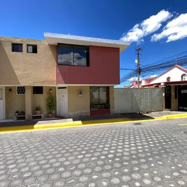 Foto de Casa de Venta en Calderón, Conjunto La Finca