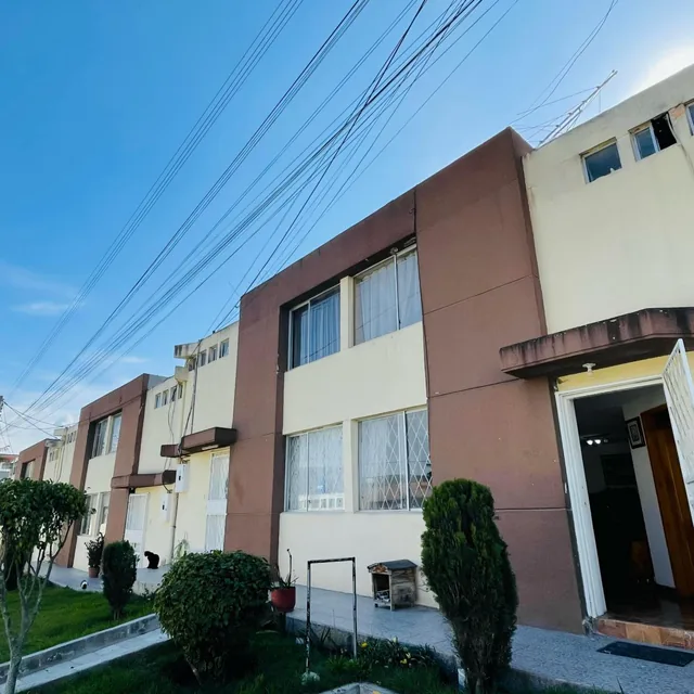 Foto de Casa en Venta San Antonio de Pichincha Sector Sto Dgo Alto