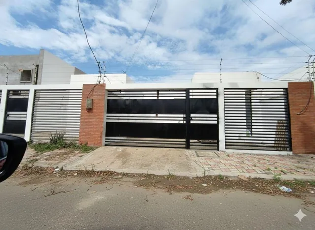 Foto de Casa Independiente de Venta en Portoviejo, Manabí