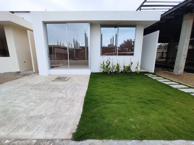 Foto de Casa en Urbanizacion de Venta en Portoviejo, Manabí