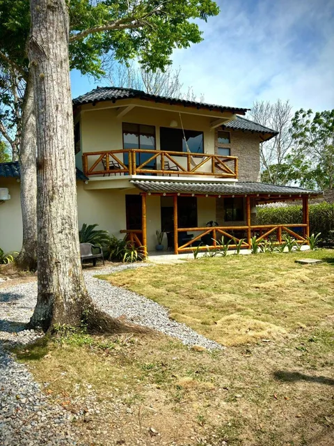 Foto de Casa Campestre en Olón Amoblada | Inversión con Gran Plusvalía