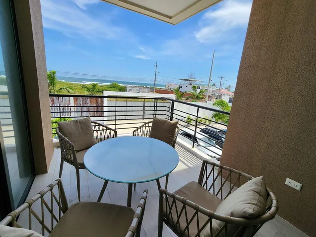 Foto de Venta de Departamento Frente Al Mar en Playas Villamil, Dos Dorm., Piscina - A. Maidana, Guayas