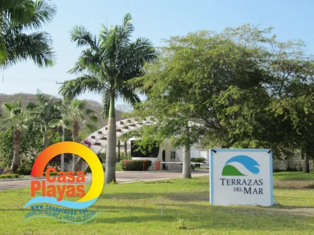 Foto de Venta Terreno en Playas Terrazas del Mar, Zona Alta 367 m, Vista a La Ciudad. Guayas