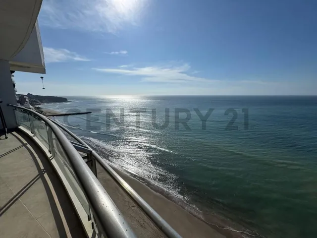 Foto de Venta de Hermoso Departamento Vista Al Mar - en Manta, Manabí