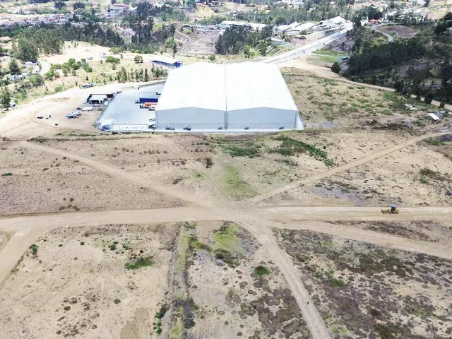 Foto de Vendo Terrenos Industriales en Cuenca, Azuay
