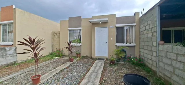 Foto de Venta de Casa Oportunidad Una Planta en Villas del Rey, Guayas