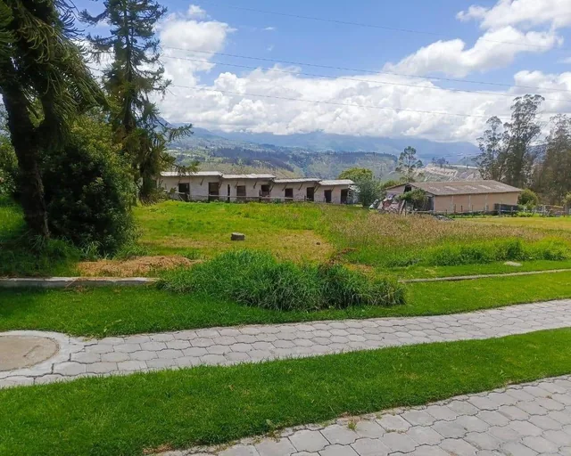 Foto de Lotes en Venta. Sector Norte Exclusivo en Ambato, Tungurahua
