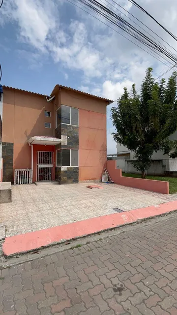 Foto de Casa Esquinera Urbanizaciòn Málaga II (Gim - W), Guayas