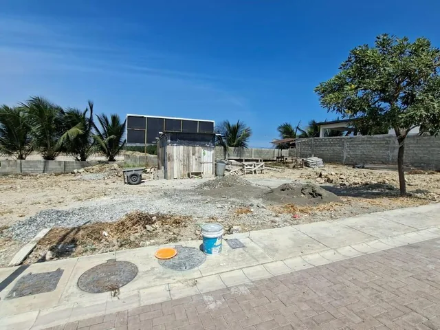 Foto de Venta de Terreno Residencial, Punta Carnero, Urb. Vistalmar, Cyp