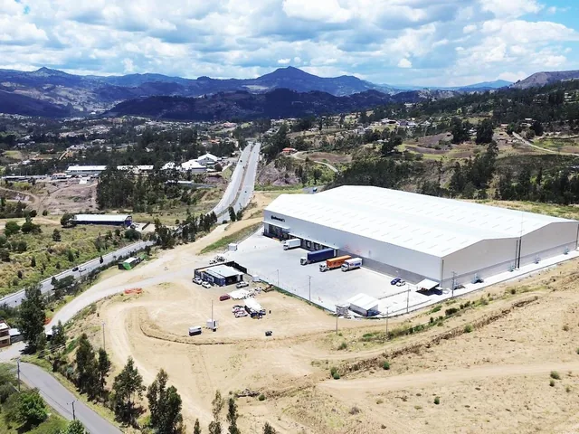 Foto de Vendo Terrenos Industriales en Cuenca, Azuay