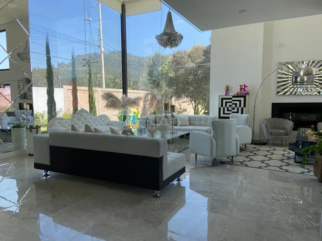 Foto de Hermosa Casa en Venta, Sector Challuabamba, Azuay