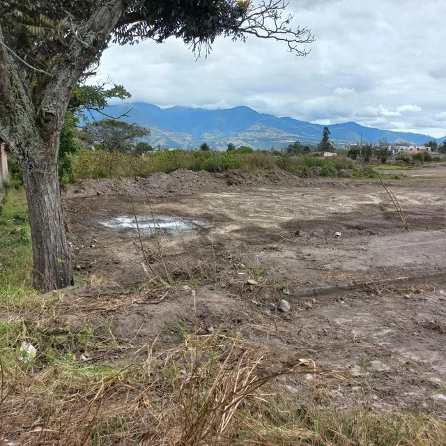 Foto de Terreno en Atuntaqui, Imbabura