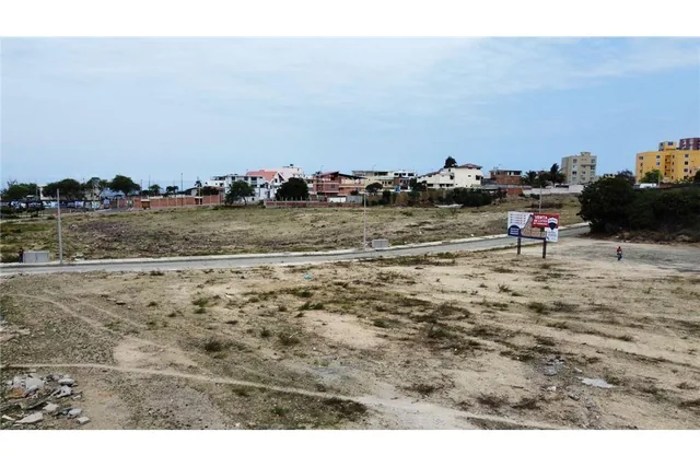 Foto de Terreno Comercial de Venta Manta Zona Sur Manabí, Manabí