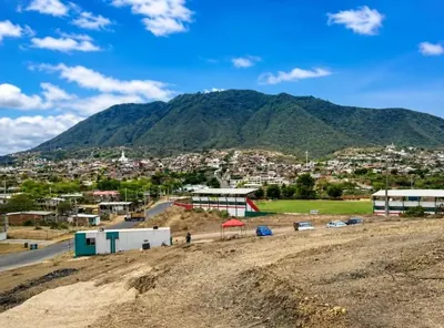 Foto de Terreno 19.156 m² con Anteproyecto Aprobado Para 52 Viviendas – Montecristi, Manabí, Manabí