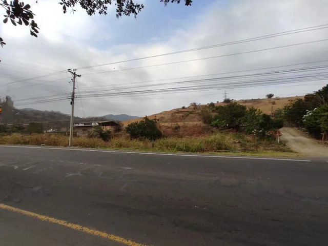 Foto de Terreno 6000 m² de Venta en La Vía Portoviejo Manta A/r, Manabí