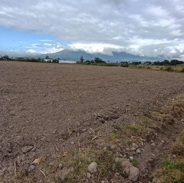 Foto de Terreno - Atuntaqui, Imbabura
