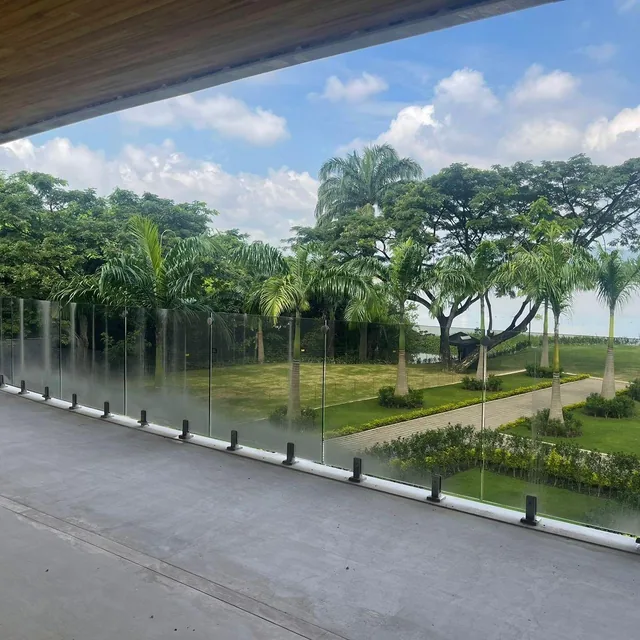 Foto de Departamento de Lujo Al Rio por Estrenar en Exclusiva Urb Sotonovo, Guayas