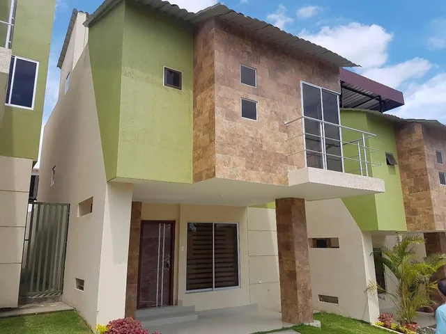 Foto de De Oportunidad Precio de Locura $85.000, Promoción Válida Para La Casa 12 y 13, Manabí