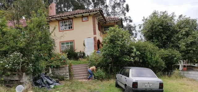 Foto de Vendo Terreno 13.000 m² con Casa en San Miguel del Valle, Azuay