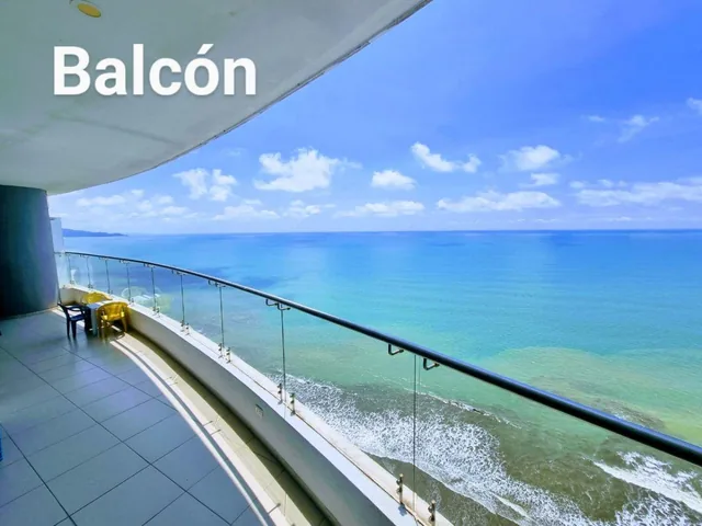 Foto de Vendo Departamento con Hermosa Vista Piso 22 Grand Diamond Beach Tonsupa 2 Dormi, Balcón 2 Baños