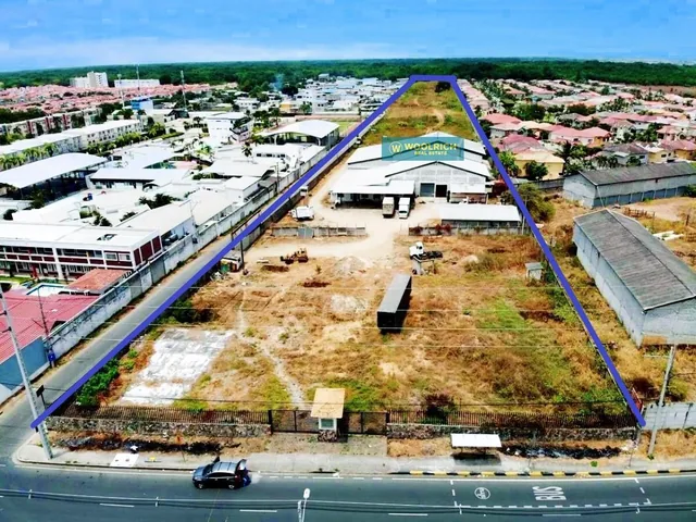Foto de Macrolote Esquinero, Al Pie de La Via a La Costa, Km 14/50.315 m², Guayas