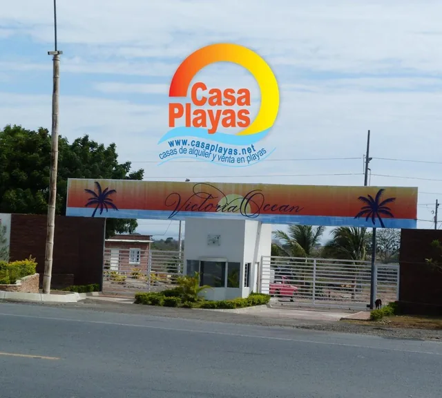 Foto de Terreno Frente Al Mar de Venta en Playas, Via Data Km 18, Guayas