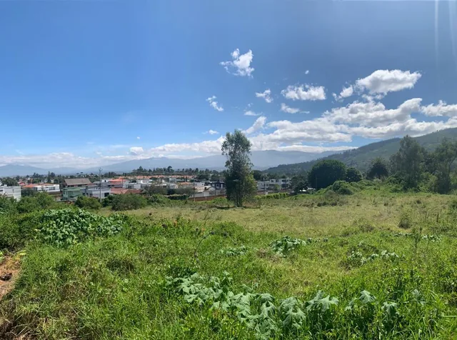 Foto de Venta de Terreno Ideal Inersionistas Cosntructores Cumbaya