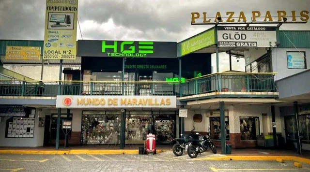 Foto de Locales Comerciales de Venta, Plaz París, El Triángulo, Valle Los Chillos, Canton Rumiñahui