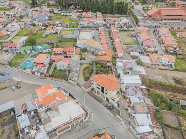 Foto de Propiedad Comercial en Venta en Ricaurte, Cuenca, Azuay