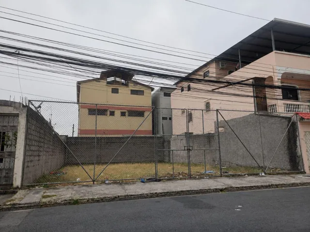 Foto de Se Alquila Terreno de 252 m² a 3 Cuadras de Interlab Matriz, Guayas