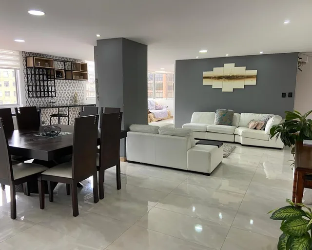 Foto de Departamento en Venta, con Suite. Ordoñez Lasso, Azuay
