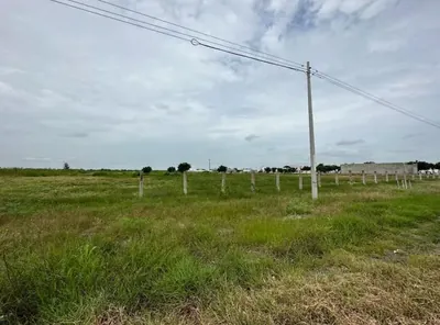 Foto de En Venta/ Alquiler Terreno a La Entrada Gnrl Villamil Playas - C. García, Guayas