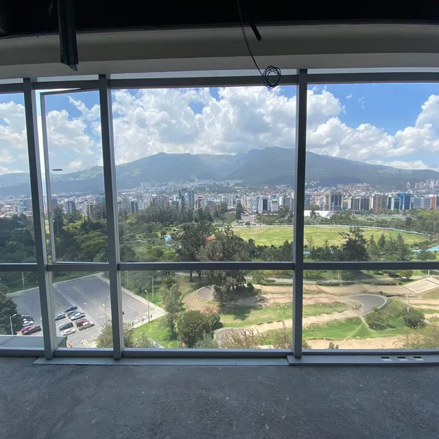 Foto de Venta Edificio de Oficinas y Penthouse, 8.804 m², a Estrenar, La Carolina