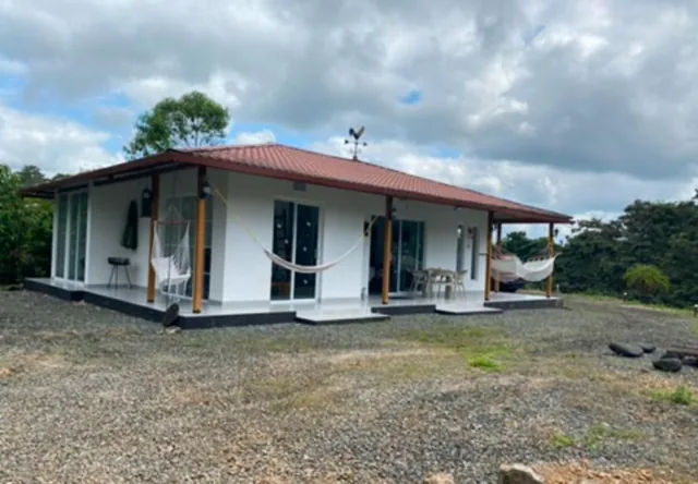 Foto de Hermosa Casa de Venta (Pedro Vicente Maldonado) en Urbanización Privada