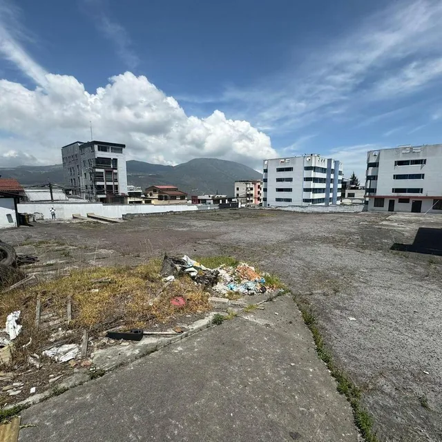 Foto de Arriendo Terreno Esquinero Ponciano Alto - Carcelen