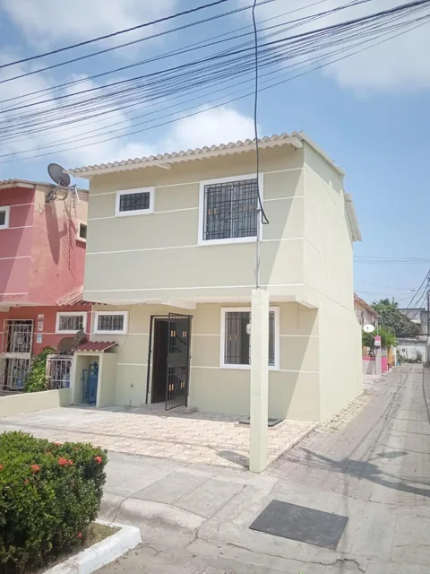 Foto de Casa en Venta Urb. San Gabriel Durán, Guayas