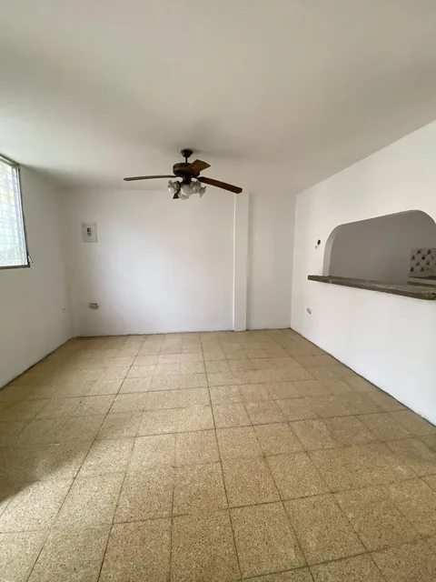 Foto de Casa en Venta Cdla Sopeña Cerca del Mall del Sur, Guayas