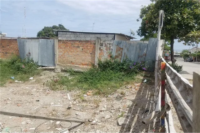 Foto de Terreno de Venta en Manta Zona Norte de Manabi, Manabí