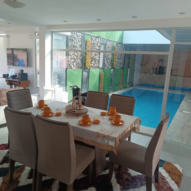 Foto de Casa con 1000 m² de Terreno y 4 Dorm. en Venta en Sur de Riobamba, Chimborazo