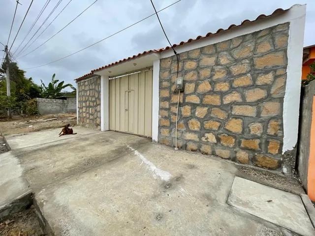 Foto de Casa de Venta Sta Elena Salinas La Floresta 4d 3p - W. Sánchez