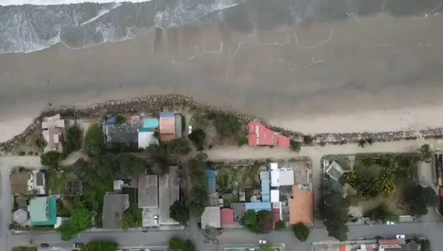 Foto de Terreno de Venta en Manglaralto Al Pie del Mar