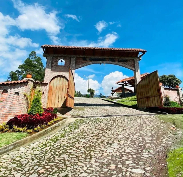 Foto de Se Venden Terrenos en Otavalo, Mirador del Lago, Imbabura