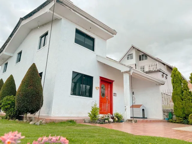 Foto de Casa con Terreno de 700 m² en Misicata, Azuay