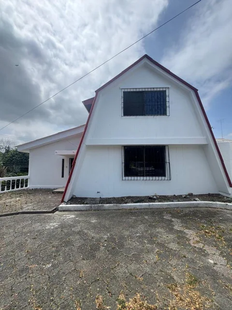Foto de Se Vende de Oportunidad y Credito Directo, Casa en Lago de Capeira, Guayas